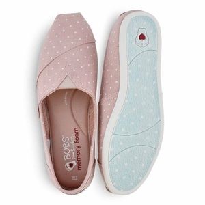 Bob Skechers™ Plush - Peace and Love shoe